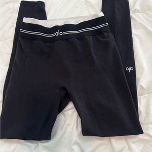 ALO Yoga Dark Leggings with White Trim